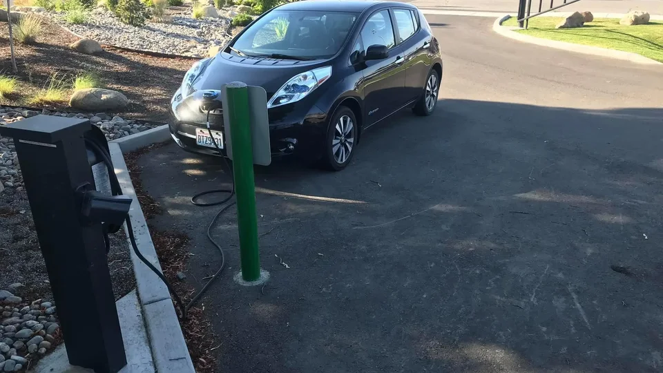 HOA Board Architectural Review Committee Engineering Application Packet for EV Charging